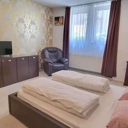 Spacious In Center Apartment Bratislava